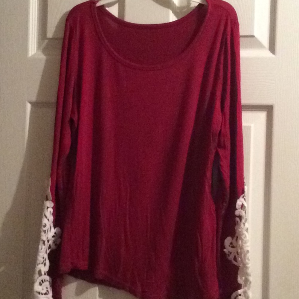Long sleeve tee